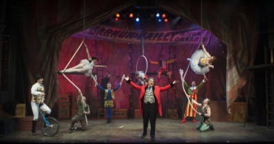 "Barnum" Brings Out the Kid In All Of Us