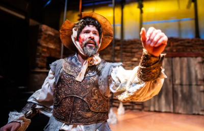 Michel Rodríguez Cintra is Don Quixote in "Circus Quixote" from Lookingglass Theatre Company now playing through March 30 at the Joan and Paul Theatre at Water Tower Water Works, 163 E. Pearson St. at Michigan Ave.
