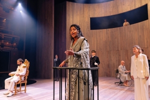 Jessica Dean Turner (Hermione)in Chicago Shakespeare Theater’s production of Shakespeare’s The Winter’s Tale, directed by Artistic Director Edward Hall and performed in repertory with A Midsummer Night’s Dream, October 13–December 12, 2026.